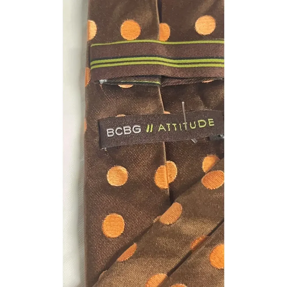 BCBG / Attitude  Men's 100% Silk Tie Necktie  - Hand Made - Brown / Copper
